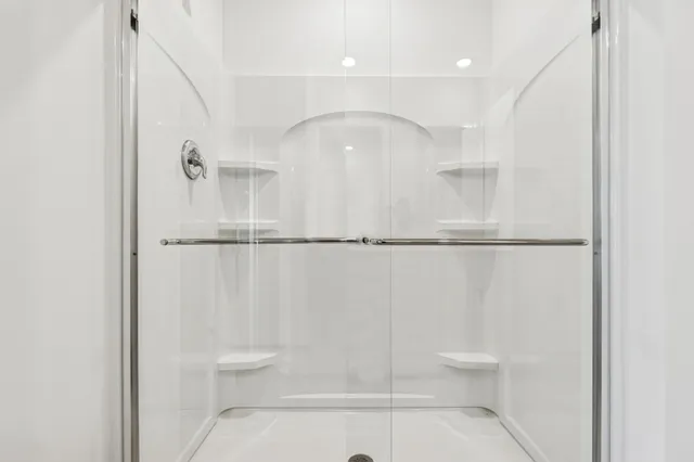 $390,080 | 6219 205th Street North, Forest Lake, MN 55025