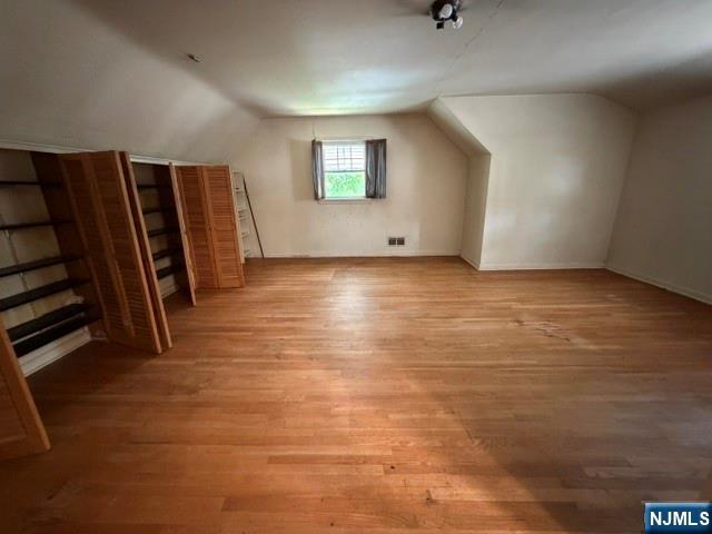 1008 Windsor Road Teaneck, NJ 07666 - Photo 16 of 21