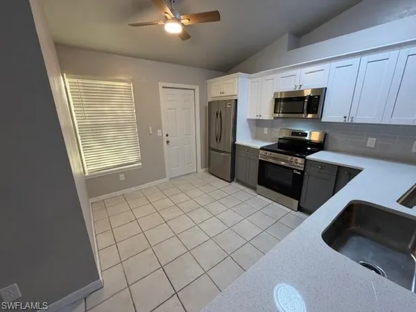 $1,750 | 2779 Tropicana Boulevard, Naples, FL 34116