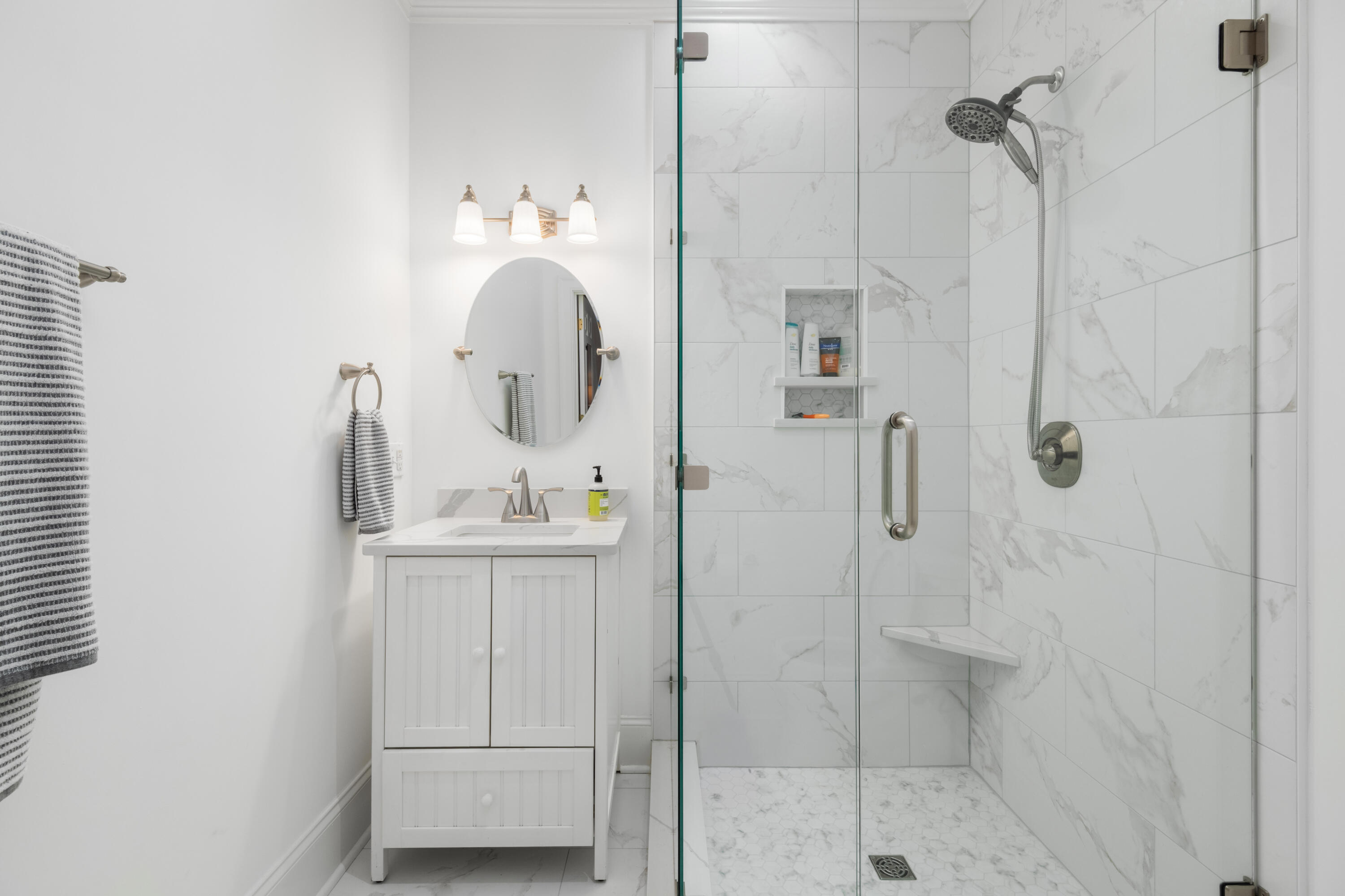 31 Frogmore Road Mount Pleasant, SC 29464 - Photo 23 of 41 31 Frogmore Rd_Eterna_Media-38