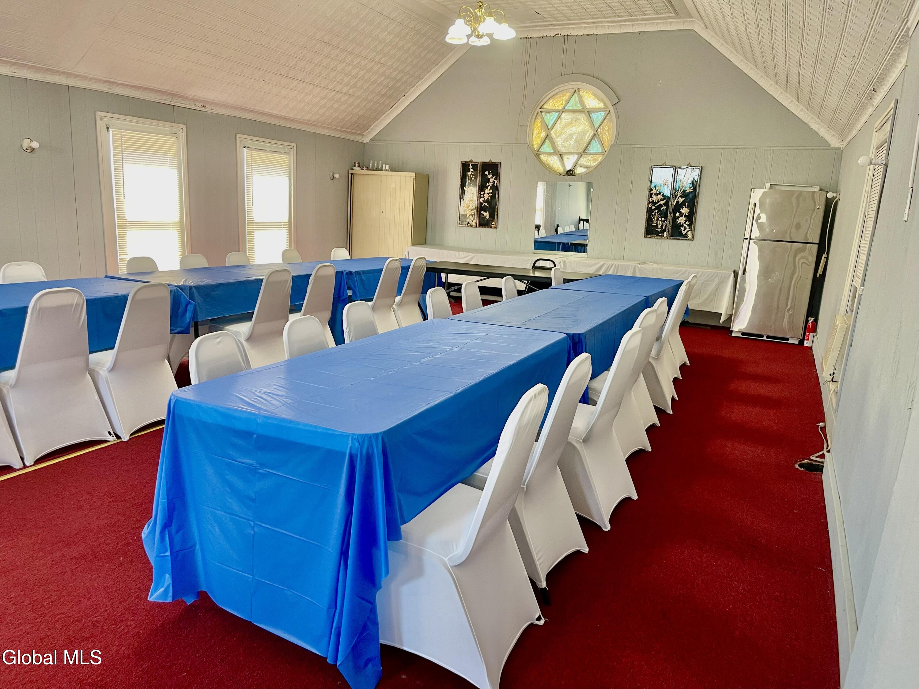 870 Albany Street Schenectady, NY 12307 - Photo 14 of 18 IMG_9441