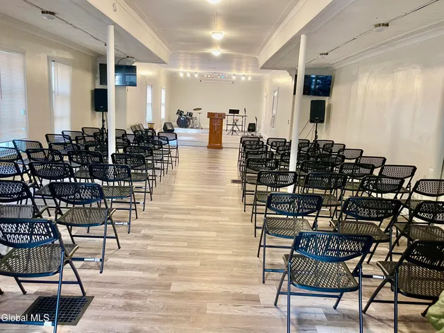 $149,900 | 870 Albany Street, Schenectady, NY 12307