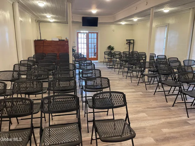 $149,900 | 870 Albany Street, Schenectady, NY 12307