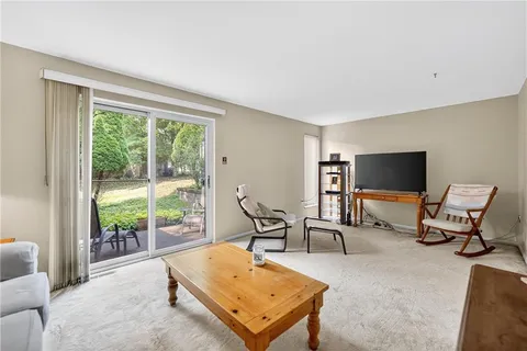$190,800 | 512 Dogwood Court, Pittsburgh, PA 15237