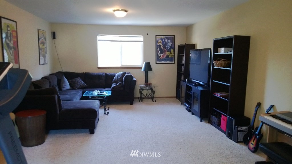 1301 231st Street Southeast Bothell, WA 98021 - Photo 7 of 15