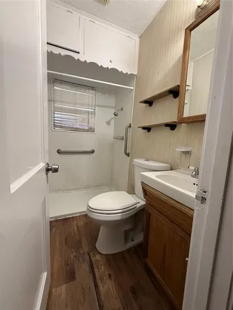 $199,990 | 217 Northwest 14th Street, Grand Prairie, TX 75050