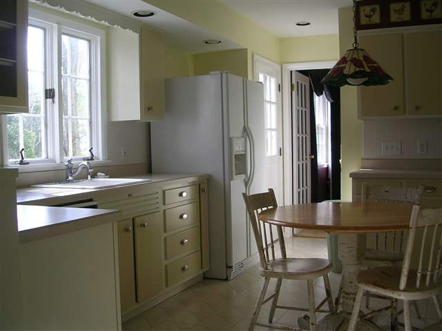 71 Greenock Road Bethlehem, NY 12054 - Photo 8 of 12 Photo 8