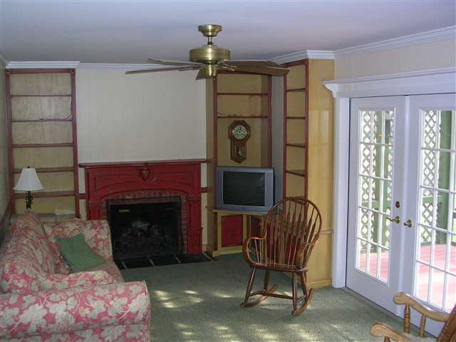 71 Greenock Road Bethlehem, NY 12054 - Photo 9 of 12 Photo 9