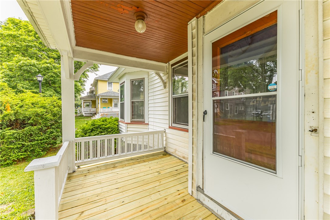 428 Magee Avenue Rochester, NY 14613 - Photo 4 of 30