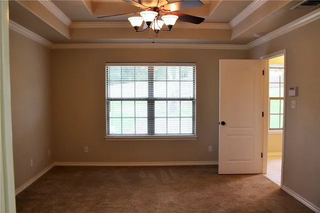 $1,900 | 395 Mauna Loa Lane, Bastrop, TX 78602