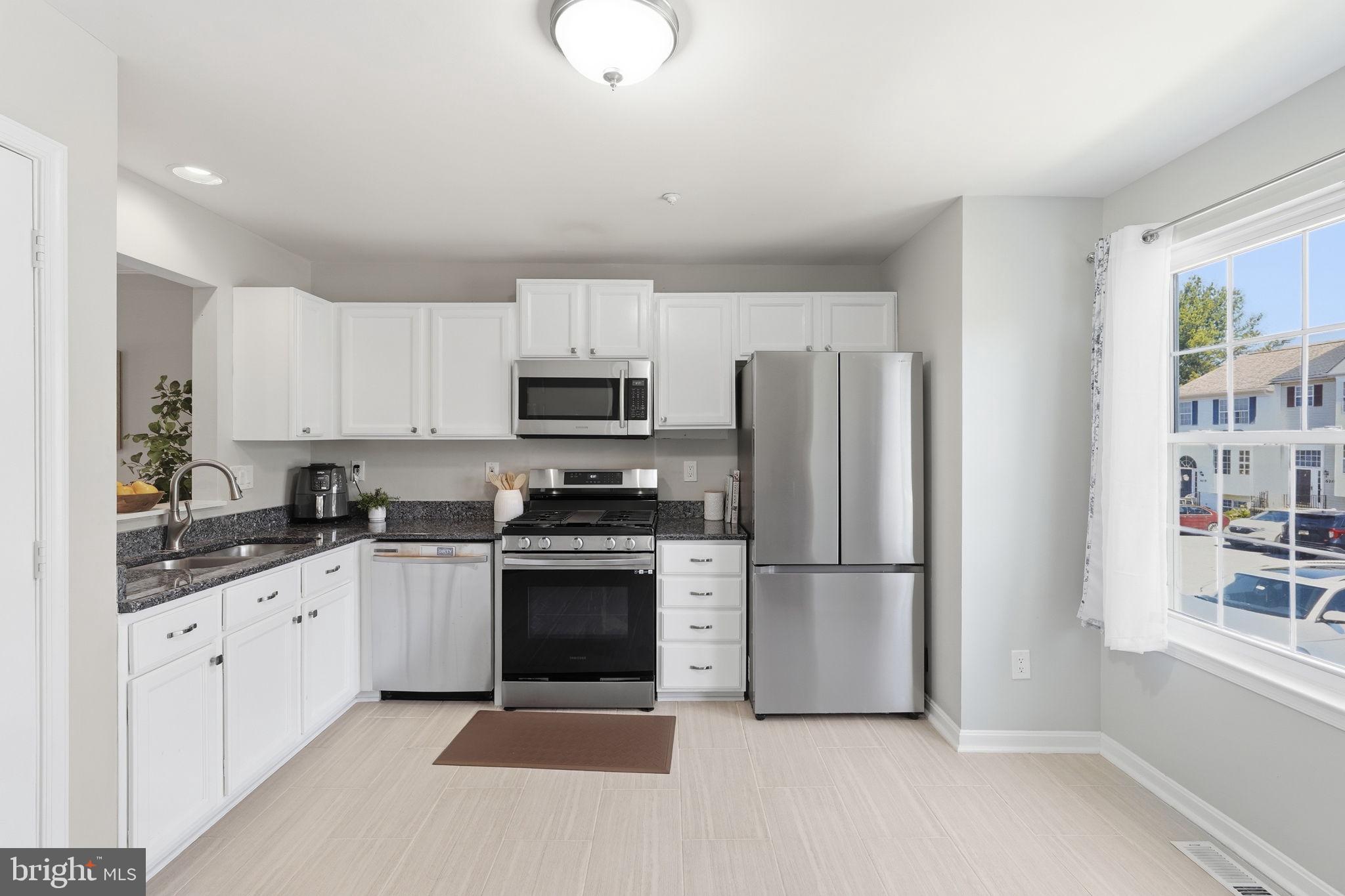 6203 Cliffside Terrace Frederick, MD 21701 - Photo 6 of 40