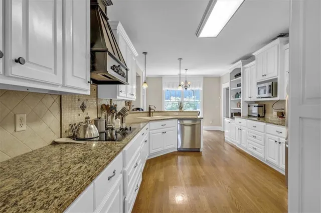 $629,999 | 1004 Fairway 7, Villa Rica, GA 30180