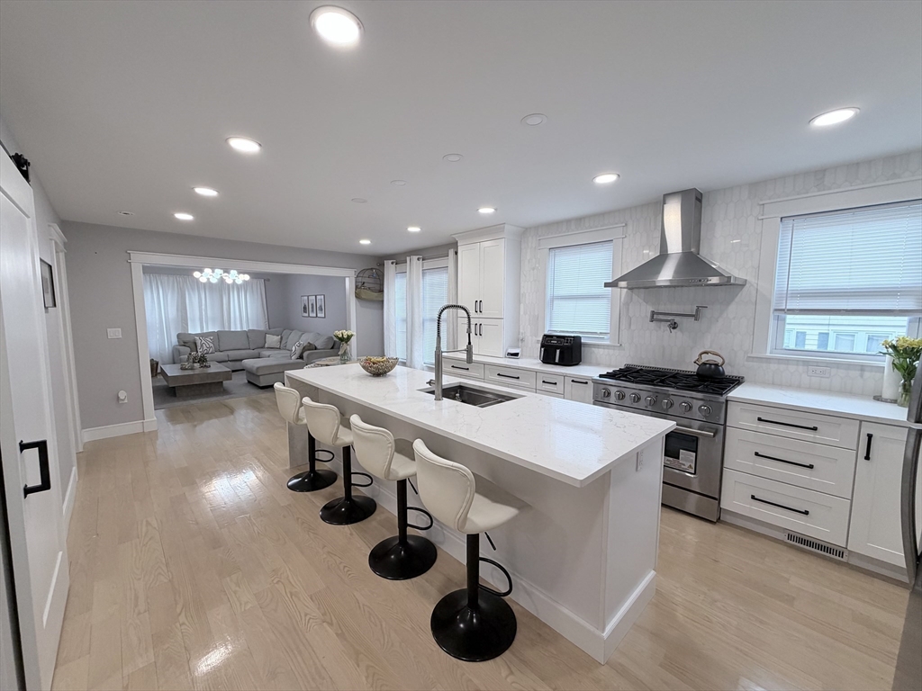 70 Upsala Street Worcester, MA 01607 - Photo 7 of 36