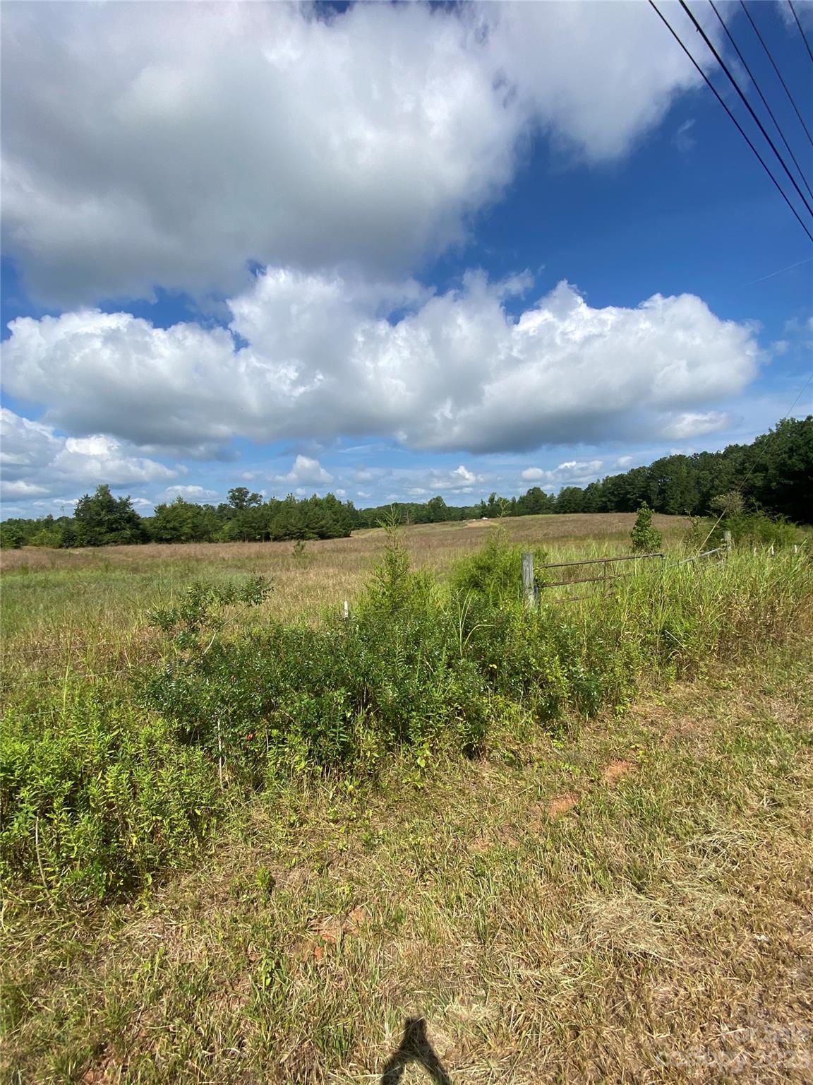 704 Kelly Road, Unit 8 Anderson, SC 29625 - Photo 4 of 5 Gallery Image 4