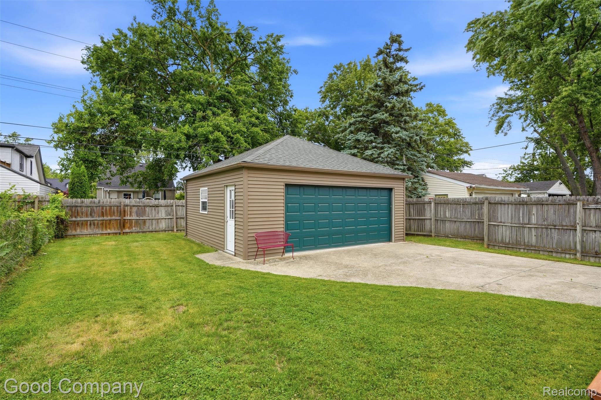 948 Cambridge Road Berkley, MI 48072 - Photo 34 of 39 189.jpg