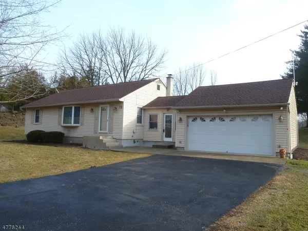 $2,500 | 72 Kennedy Road, Andover, NJ 07821