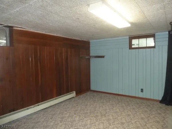 $2,500 | 72 Kennedy Road, Andover, NJ 07821