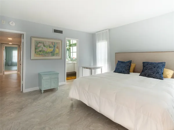 $3,300 | 2850 North Palm Aire Drive, Unit 601, Pompano Beach, FL 33069