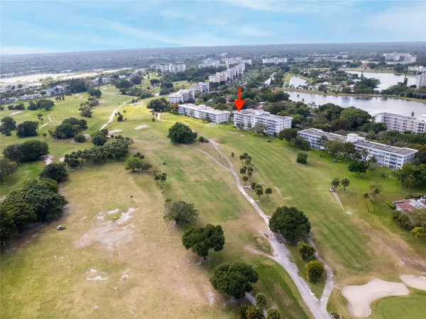 $3,300 | 2850 North Palm Aire Drive, Unit 601, Pompano Beach, FL 33069
