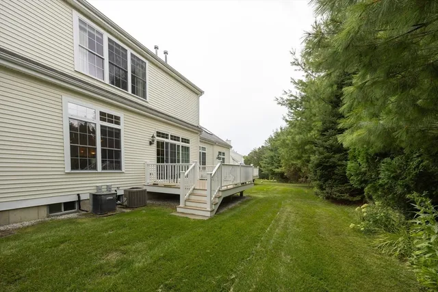 $555,000 | 2 Kingson Lane, Unit 2, Medway, MA 02053