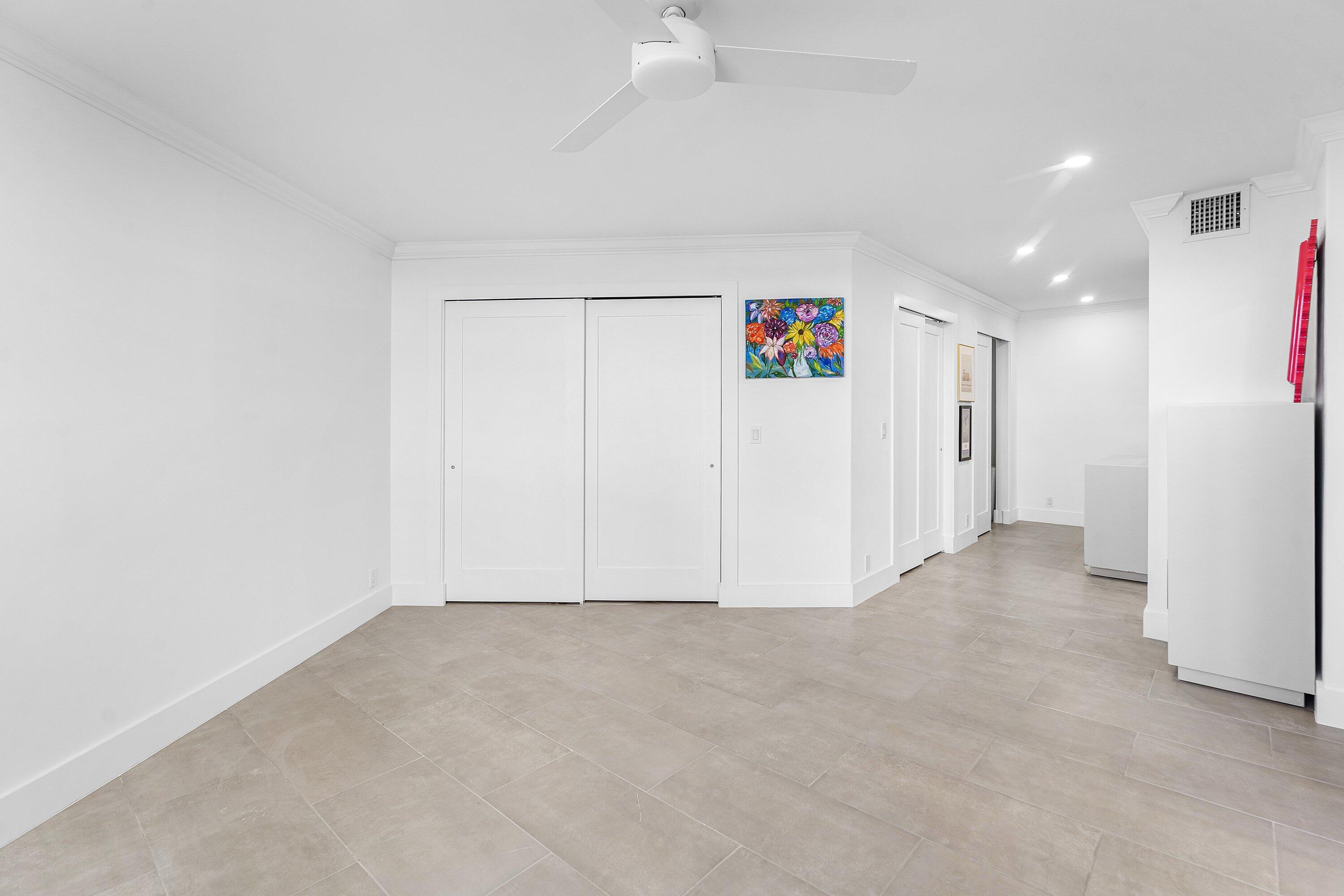 336 Golfview Road, Unit PH 12 North Palm Beach, FL 33408 - Photo 17 of 38 016-336GolfviewRoad-PH12-NorthPalmBeach-