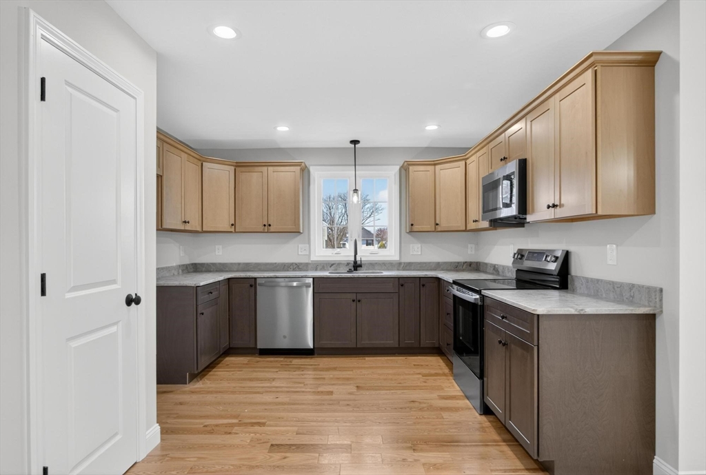 1049 Boston Road, Unit 1049 Haverhill, MA 01835 - Photo 12 of 33