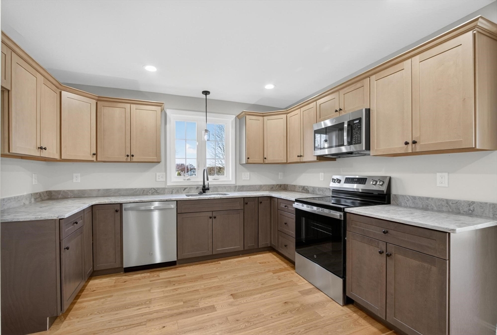 1049 Boston Road, Unit 1049 Haverhill, MA 01835 - Photo 13 of 33