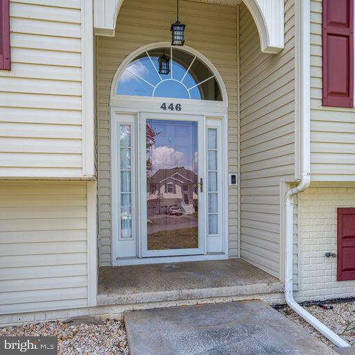 446 Oak Lee Drive Ranson, WV 25438 - Photo 4 of 48