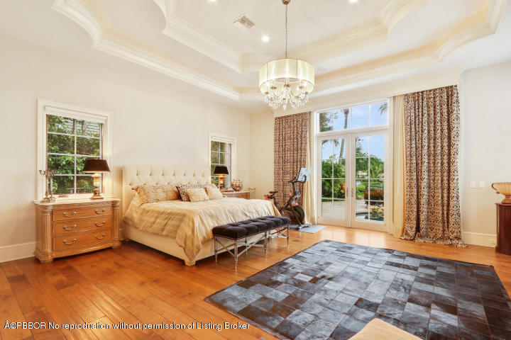 155 Commodore Drive Jupiter, FL 33477 - Photo 37 of 42 Master Suite