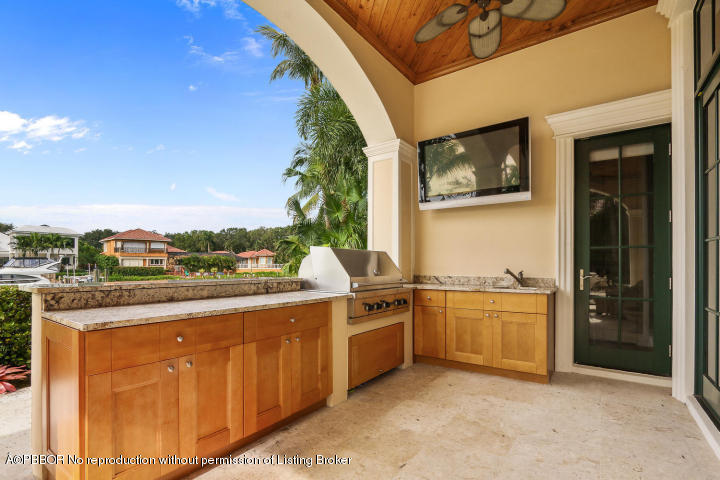 155 Commodore Drive Jupiter, FL 33477 - Photo 40 of 42 summer kitchen bbq
