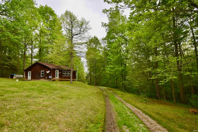 $299,000 | 2759 East County Road 1025 South, Marengo, IN 47140