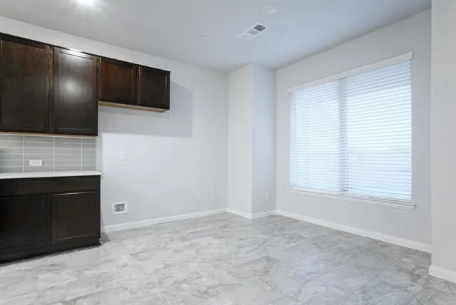 $2,800 | 4212 Foxtail Run Lane, Arlington, TX 76005