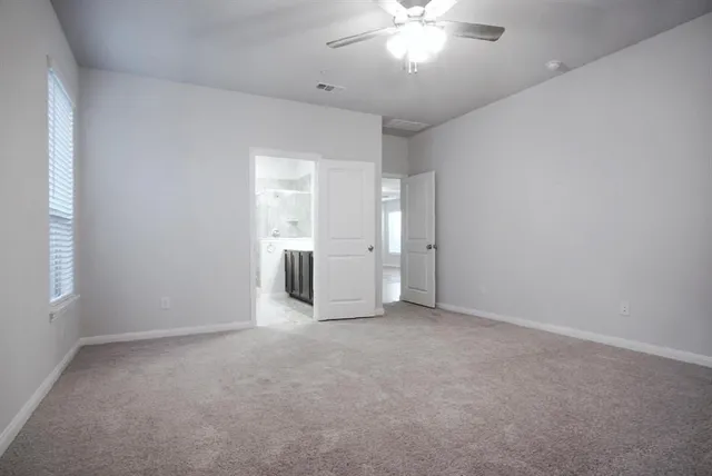 $2,800 | 4212 Foxtail Run Lane, Arlington, TX 76005