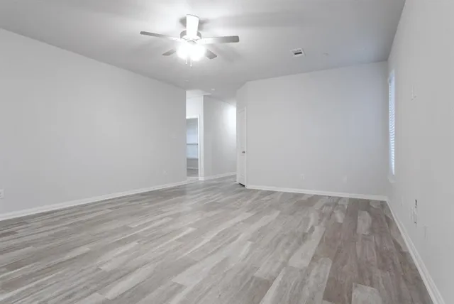 $2,800 | 4212 Foxtail Run Lane, Arlington, TX 76005