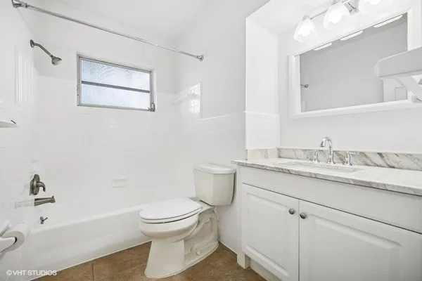 $7,000 | 2433 Northeast 24th Street, Lighthouse Point, FL 33064