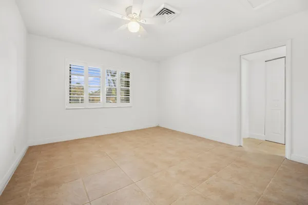 $7,000 | 2433 Northeast 24th Street, Lighthouse Point, FL 33064