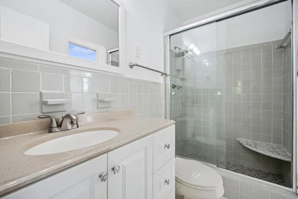 $7,000 | 2433 Northeast 24th Street, Lighthouse Point, FL 33064