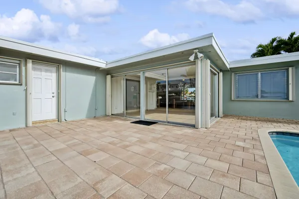 $7,000 | 2433 Northeast 24th Street, Lighthouse Point, FL 33064