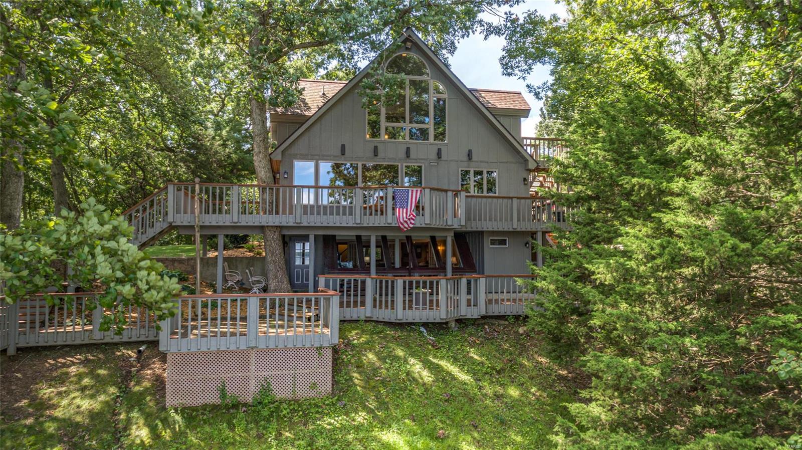 86 Solar Circle Litchfield, IL 62056 - Photo 2 of 73 Gallery Image 2