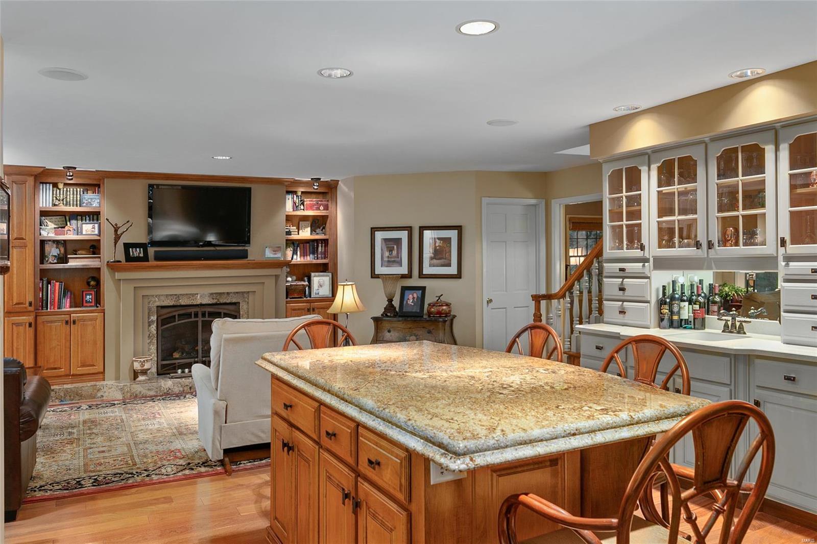86 Solar Circle Litchfield, IL 62056 - Photo 14 of 73 Gallery Image 14