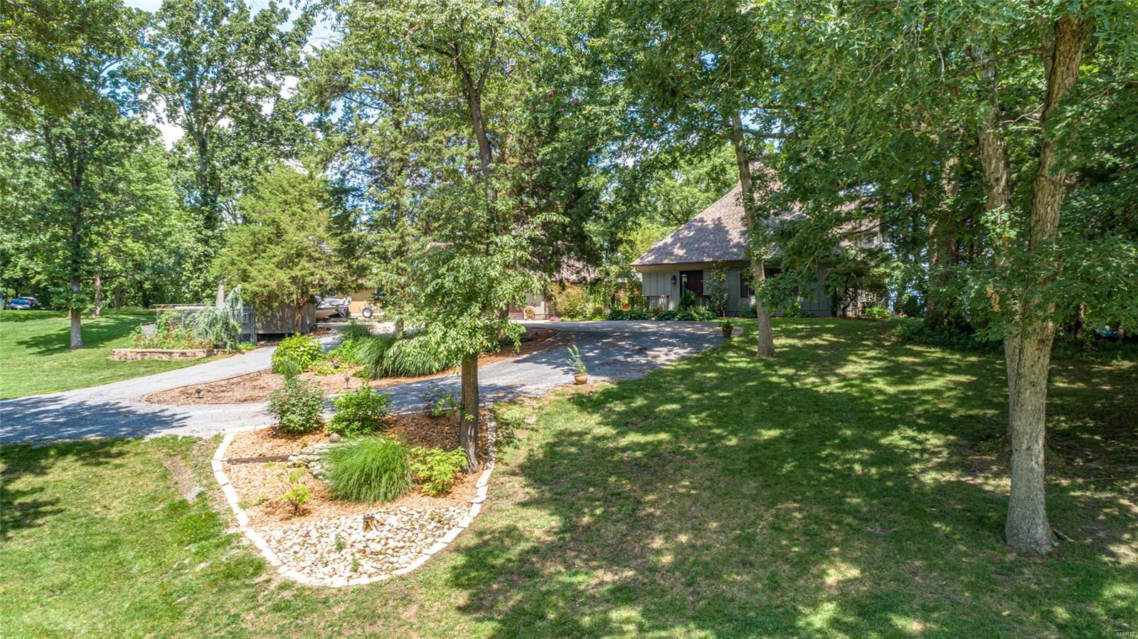 86 Solar Circle Litchfield, IL 62056 - Photo 50 of 73 Gallery Image 50