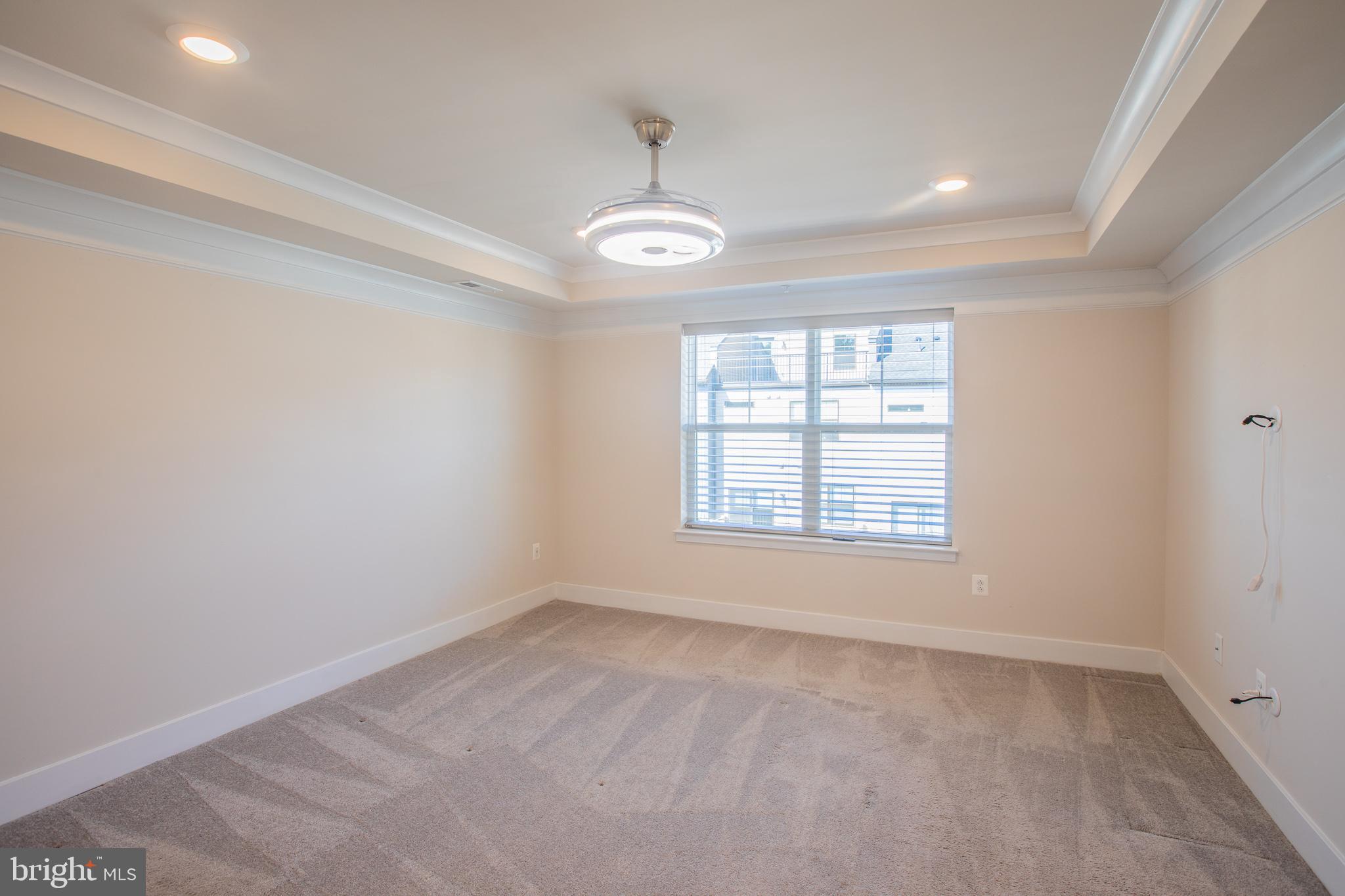 826 Teacher MItchell Road Glen Burnie, MD 21060 - Photo 16 of 41 an empty room with a window