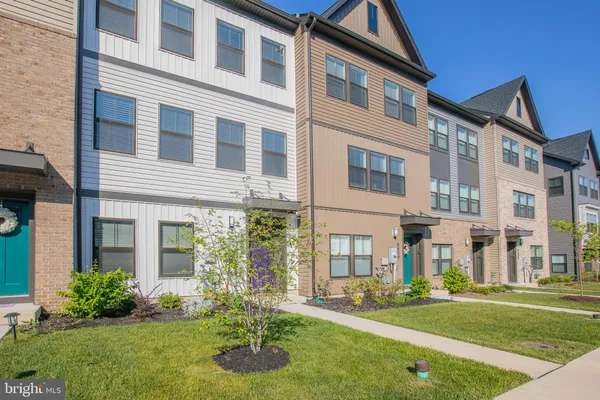 $3,250 | 826 Teacher MItchell Road, Glen Burnie, MD 21060