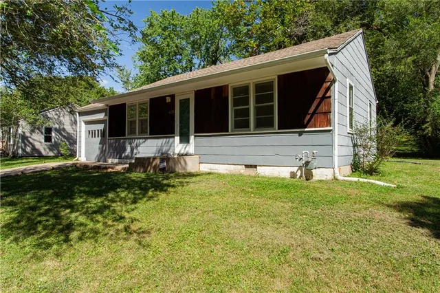 $162,000 | 6220 Lathrop Avenue, Kansas City, KS 66104