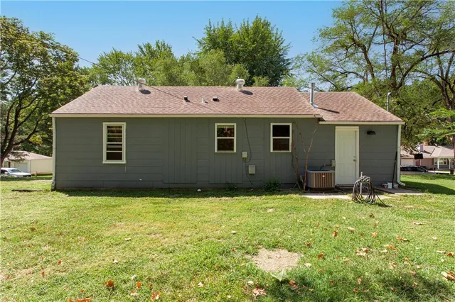 $162,000 | 6220 Lathrop Avenue, Kansas City, KS 66104