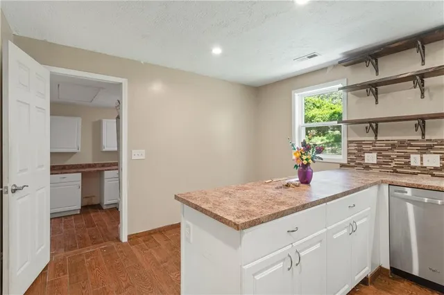 $162,000 | 6220 Lathrop Avenue, Kansas City, KS 66104