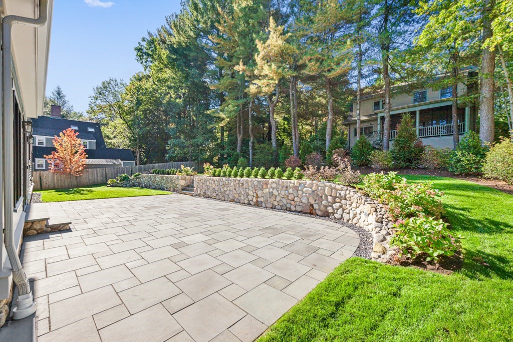 37 Woodland Road Lexington, MA 02420 - Photo 37 of 40 a view of a volley ball court