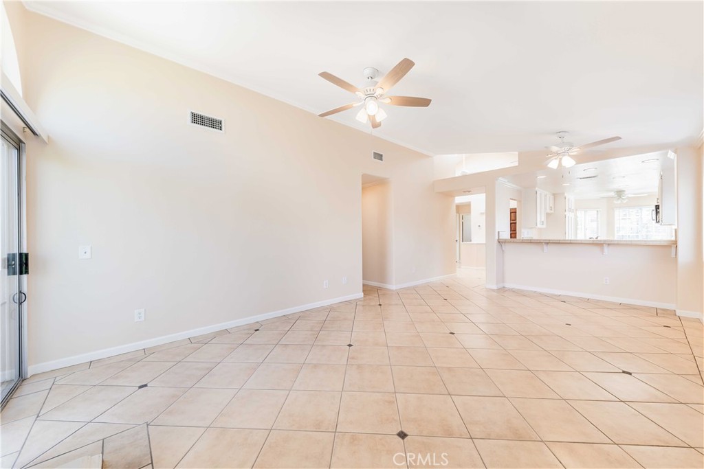 40048 Villa Venecia Temecula, CA 92591 - Photo 11 of 36 a view of an empty room with a window