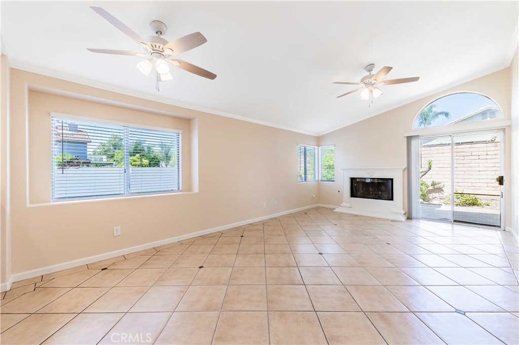 40048 Villa Venecia Temecula, CA 92591 - Photo 9 of 36 a view of an empty room with a window
