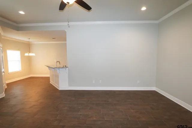 $1,800 | 10243 County Road 135, Flint, TX 75762